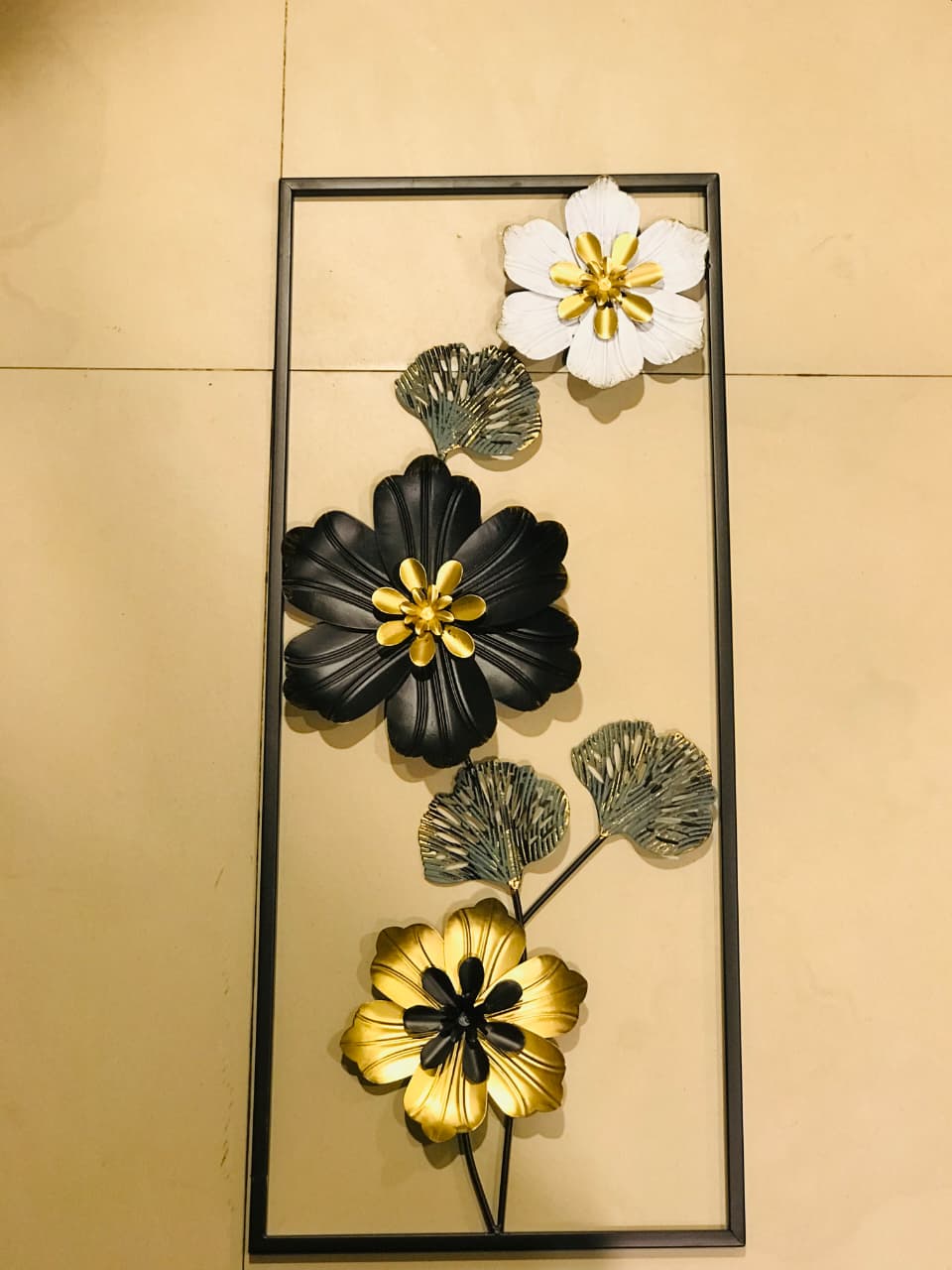 Rectangular Metal Flower Frame-Imported Metal Wall Decoration