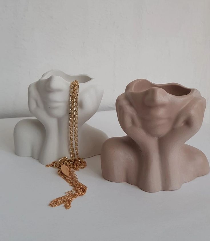 Cheeky Girl Vase – Bold, Fun & Feminine